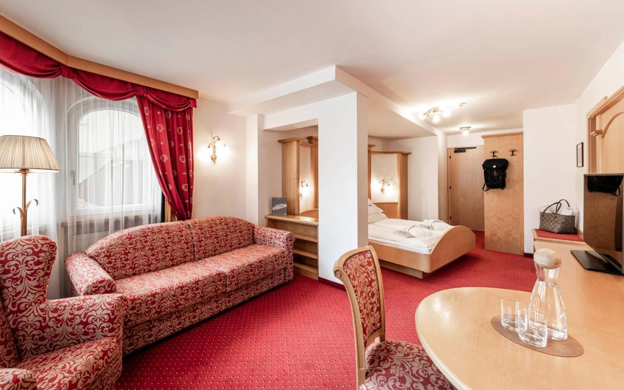 Alpenheim Charming & Spa Hotel Ortisei Eksteriør billede