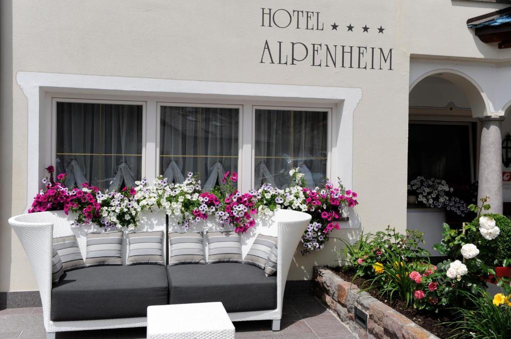 Alpenheim Charming & Spa Hotel Ortisei Eksteriør billede