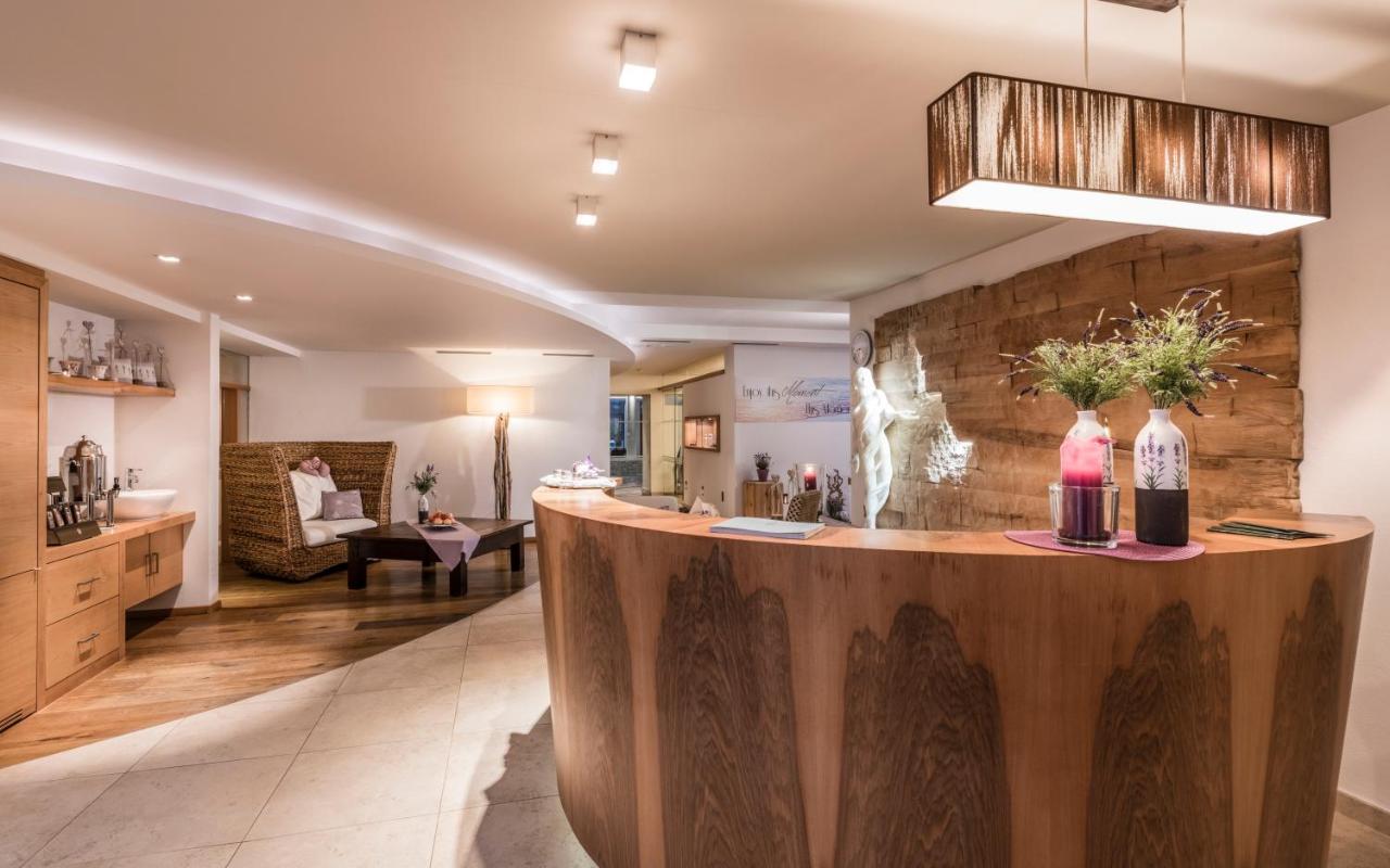 Alpenheim Charming & Spa Hotel Ortisei Eksteriør billede